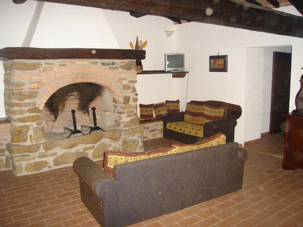 Agriturismo Il Vignone Castagneto Carducci Esterno foto